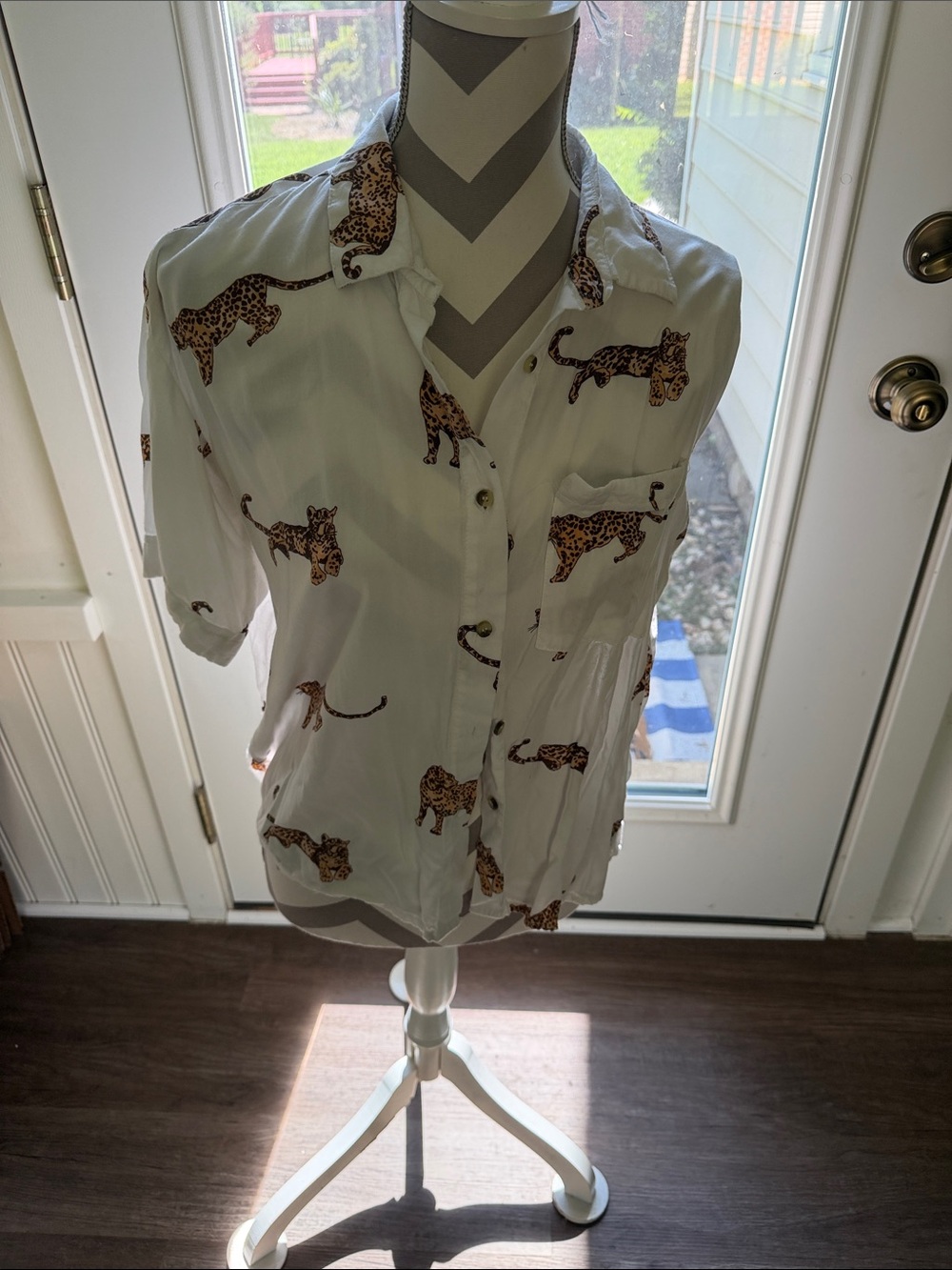 Blush White Button-Down Shirt with Leopard Print